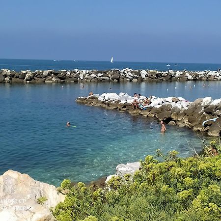 Casa Vacanze Marina Di Pisa Catola Εξωτερικό φωτογραφία