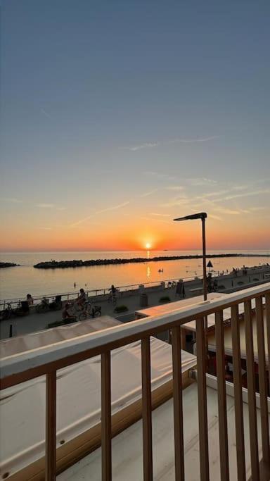 Casa Vacanze Marina Di Pisa Catola Εξωτερικό φωτογραφία